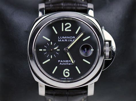 Panerai luminor pam104 price